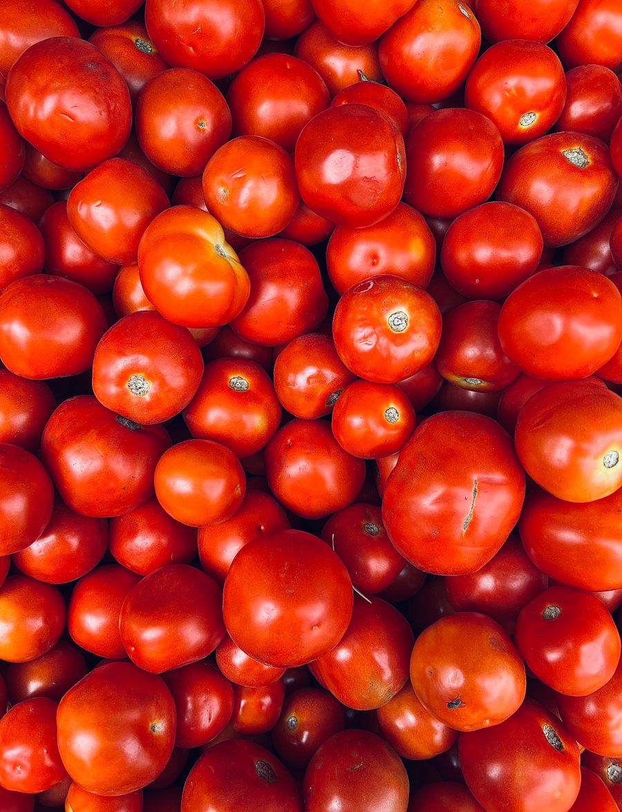 Fresh tomato, the hero ingredient in Chutnix Tomato